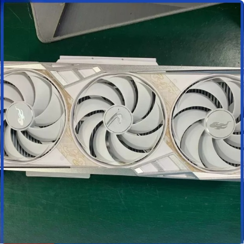 Disipador de calor y conjunto  - Rtx 4090 24Gb Graphics Card reseña y precio